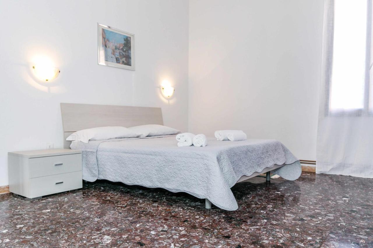 11 Venice Garden Private Garden Parking Free Apartment Marghera Ngoại thất bức ảnh